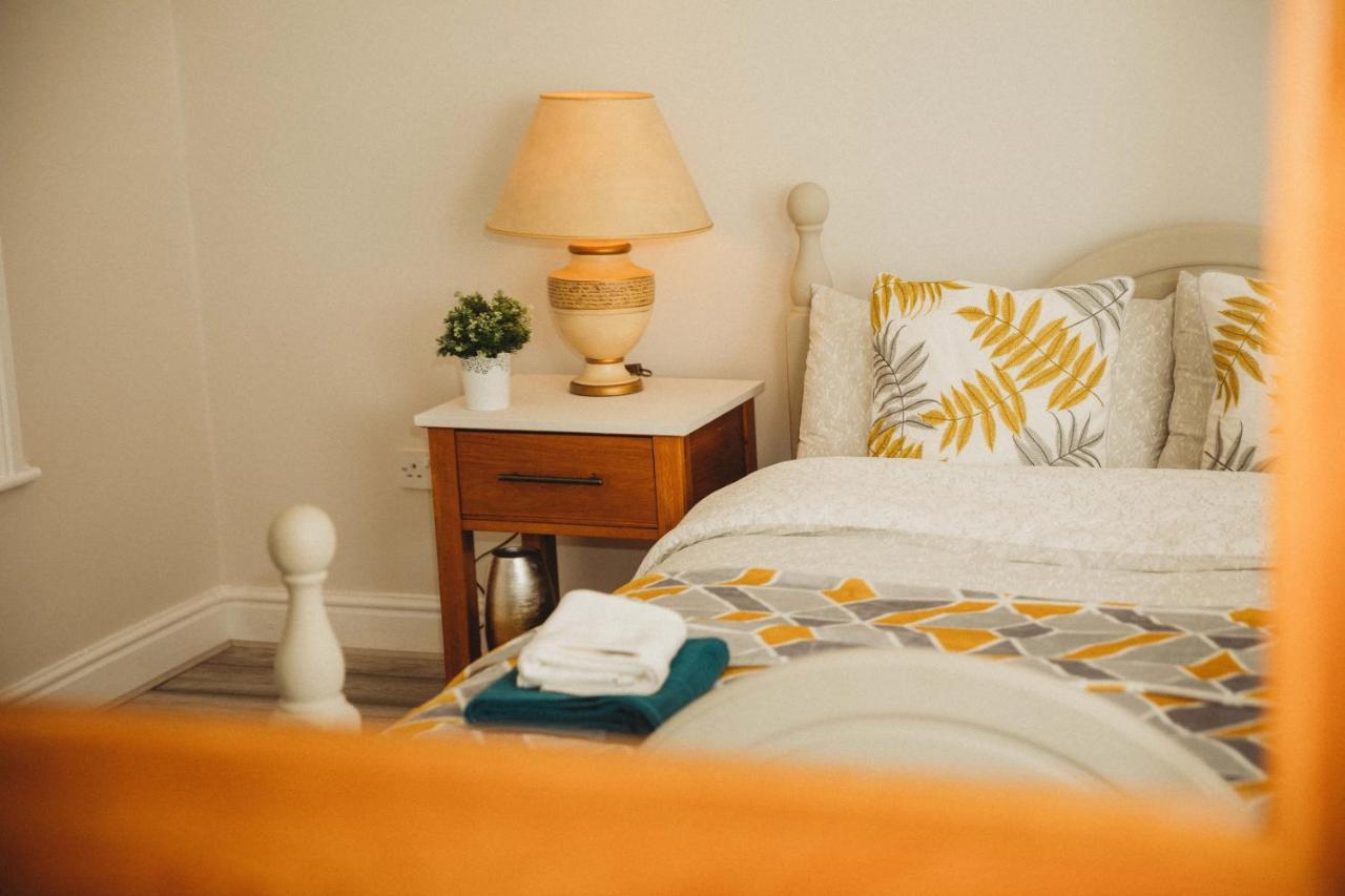 Cosy In Safe Area Apartment *